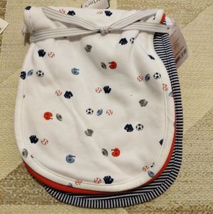 Carter's set of layettes newborn size NWT
